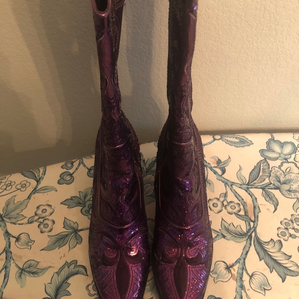 Purple cowgirl boots